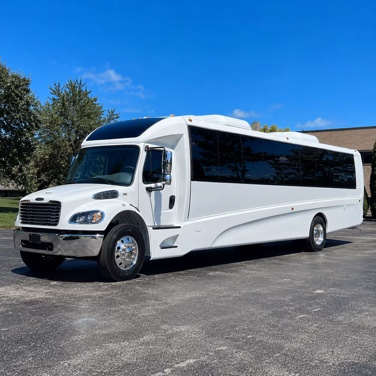 fargo 18 passenger minibus