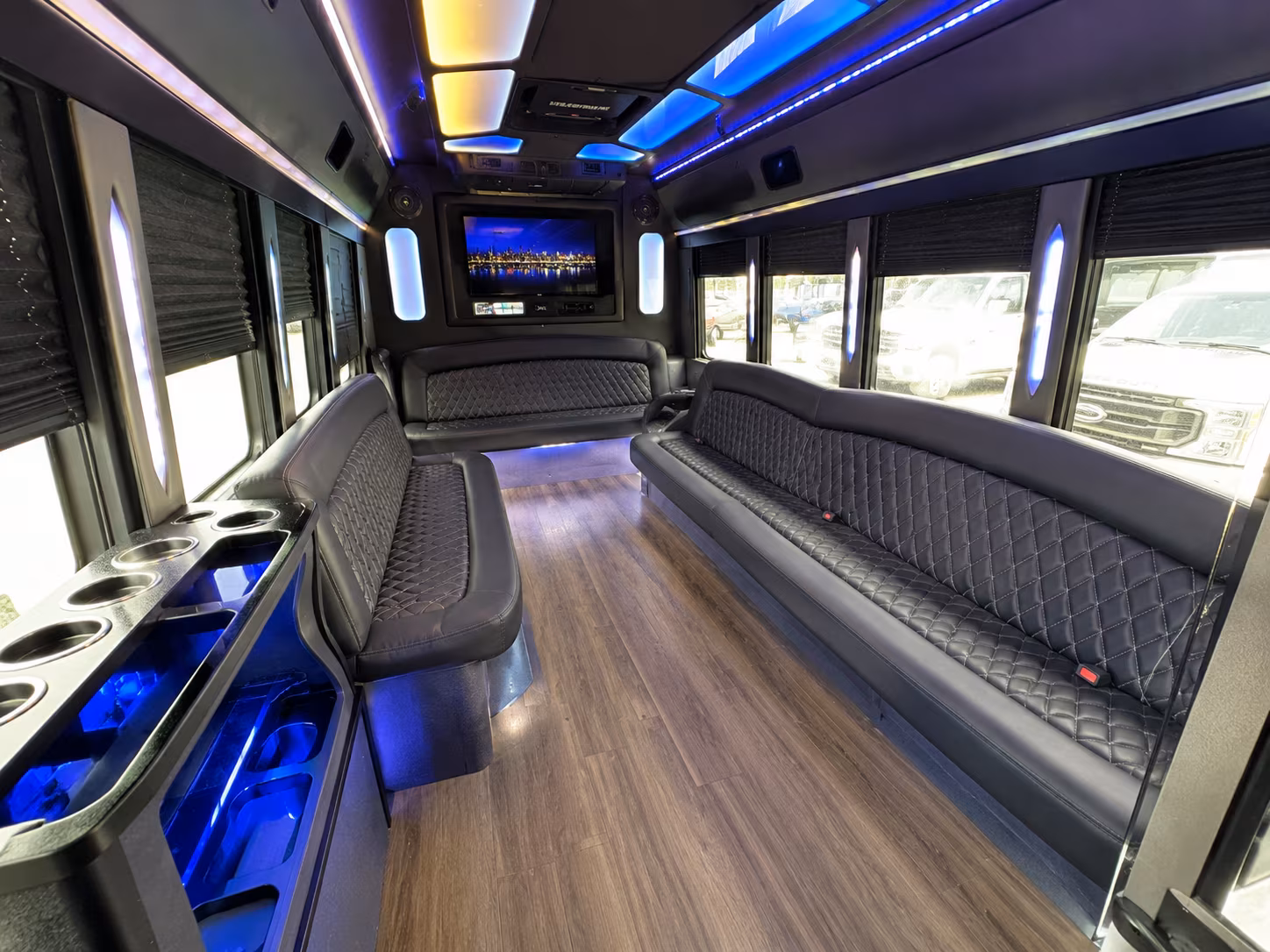 fargo bus rentals