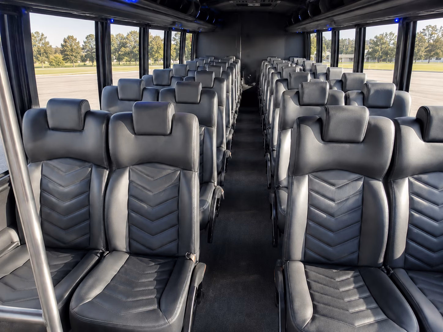find transportation for your next airport transfer 3