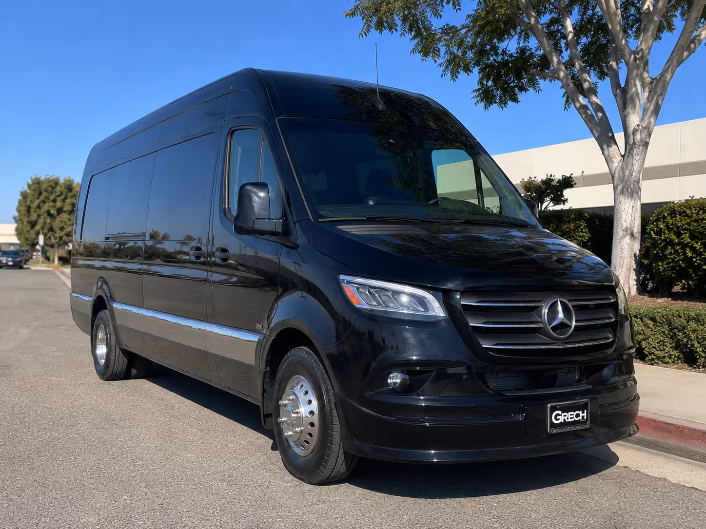 find transportation for your next bachelor or bachelorette party 2