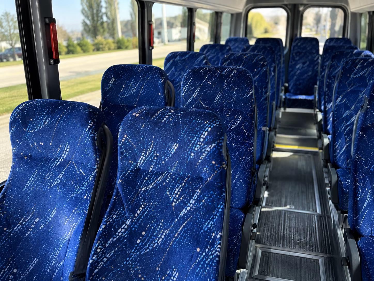 minibuses for fargo wedding party transportation